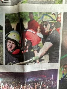 Spannender Wettkampf auf der Wachenbuchener Kerb: Freiwillige Feuerwehr Hanau-Wolfgang erfolgreich beim TLF-Ziehen